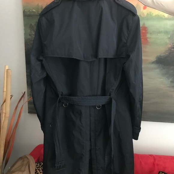 Burberry - London England - down filled trench - Picture 2 of 9